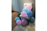 Es ist ein Junge-Mädchen-Ballon